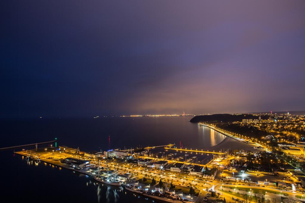 Norda Apartamenty Sea Towers กดิเนีย ภายนอก รูปภาพ