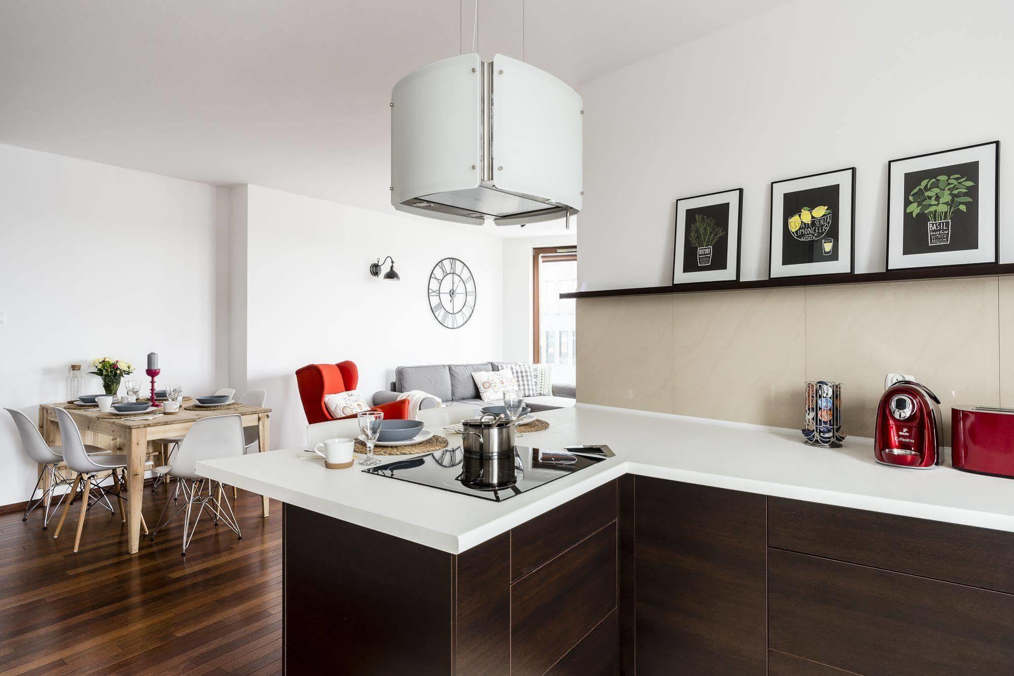 Norda Apartamenty Sea Towers กดิเนีย ภายนอก รูปภาพ