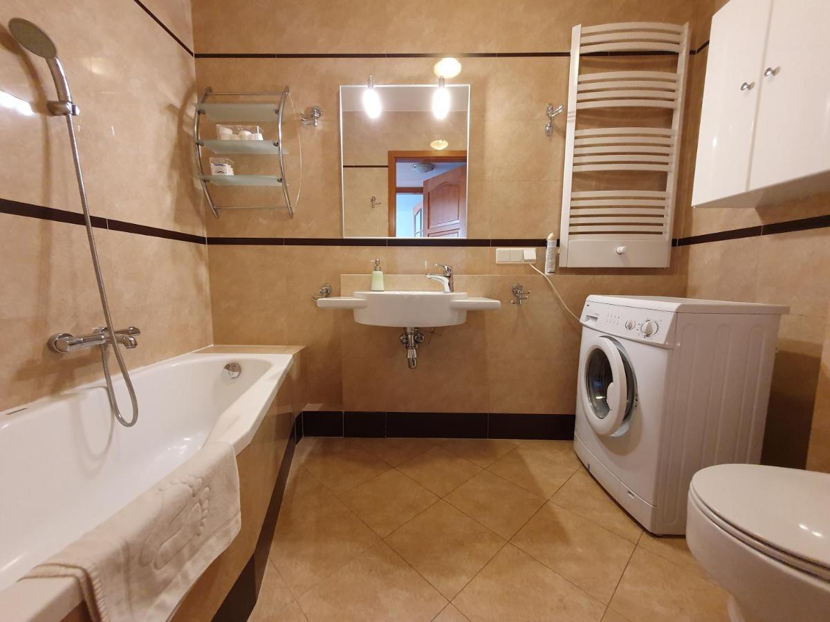Norda Apartamenty Sea Towers กดิเนีย ภายนอก รูปภาพ