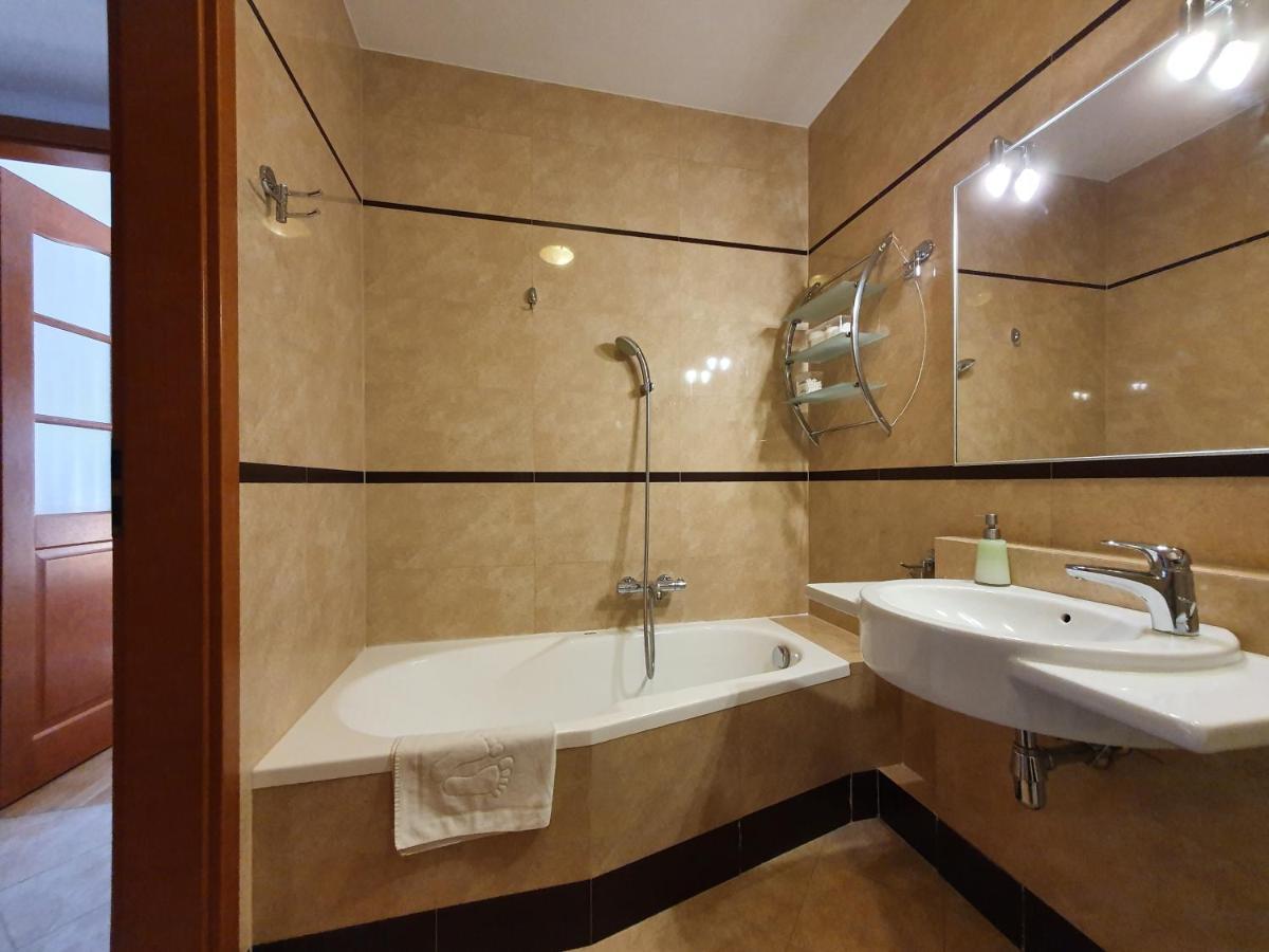 Norda Apartamenty Sea Towers กดิเนีย ภายนอก รูปภาพ